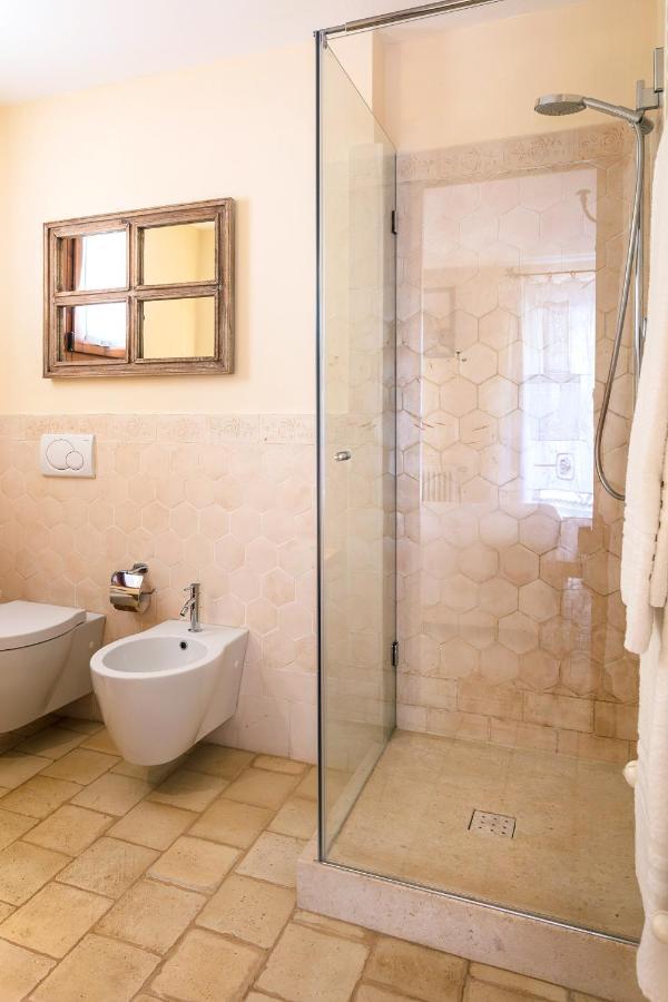 Albero Capovolto Bed & Breakfast Голфо Аранчи Екстериор снимка