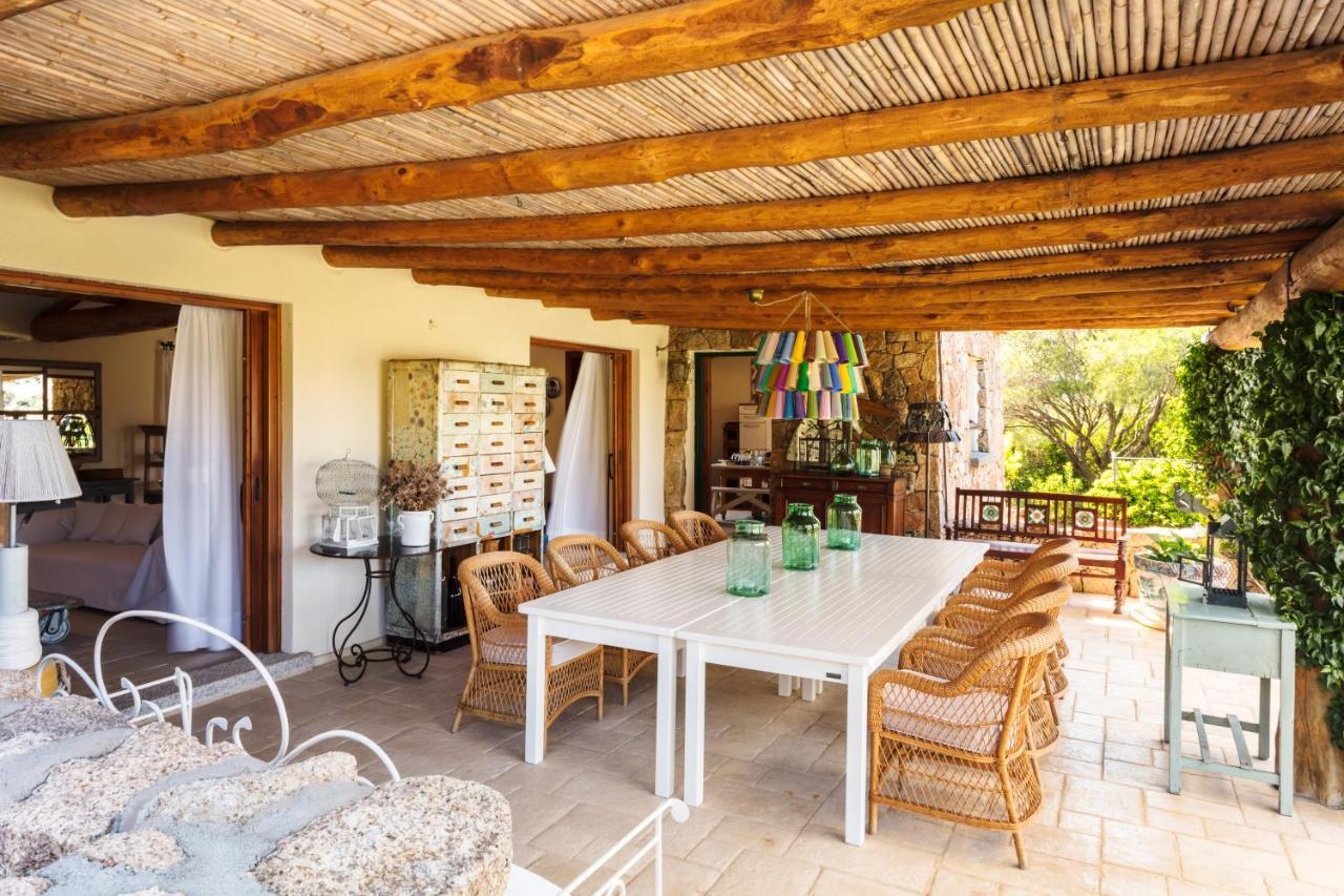 Albero Capovolto Bed & Breakfast Голфо Аранчи Екстериор снимка