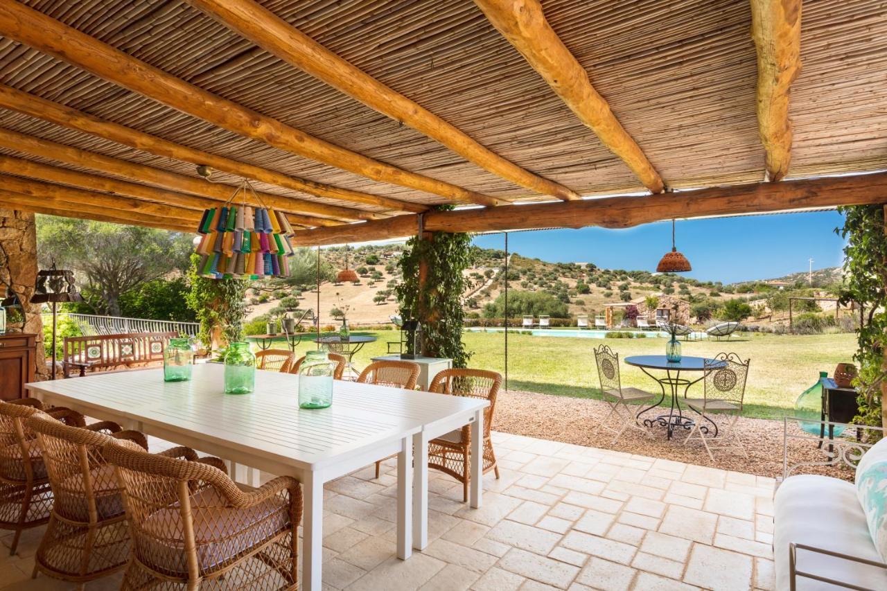 Albero Capovolto Bed & Breakfast Голфо Аранчи Екстериор снимка